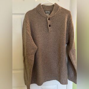 L.L. Bean Men's Tan Crewneck Sweater